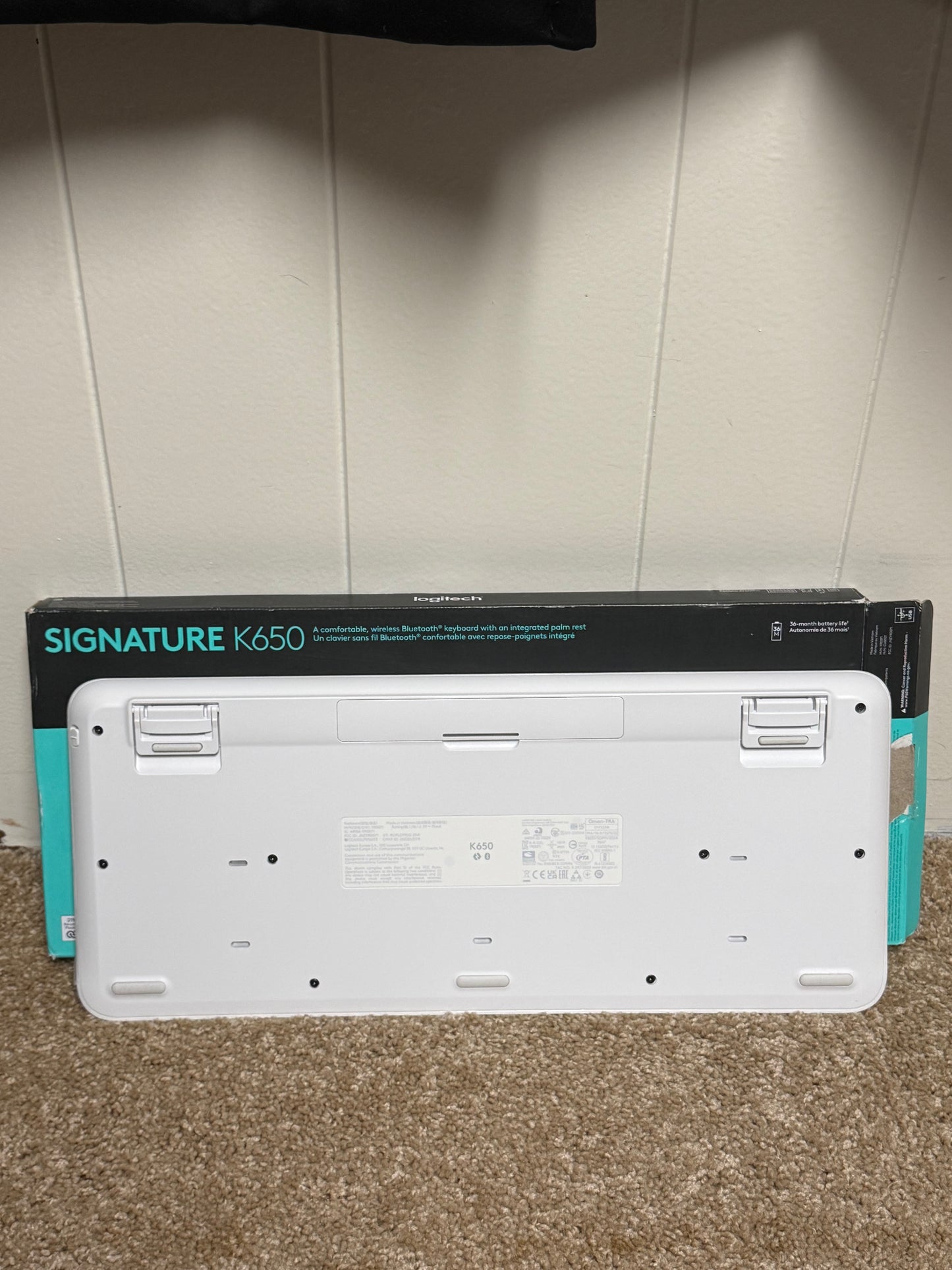 LOGITECH Signature K650 Wireless Keyboard